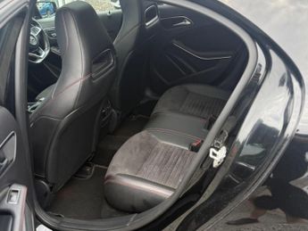 Mercedes-Benz A Class 2.1 A200d AMG Line (Premium Plus) 7G-DCT Euro 6 (s/s) 5dr