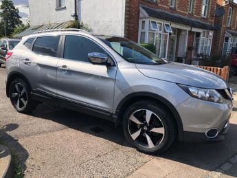 Nissan Qashqai 1.2 DIG-T N-Connecta XTRON 2WD Euro 6 (s/s) 5dr