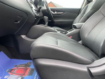 Nissan Qashqai 1.6 dCi Tekna XTRON 2WD Euro 5 (s/s) 5dr
