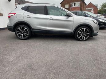 Nissan Qashqai 1.6 dCi Tekna XTRON 2WD Euro 5 (s/s) 5dr