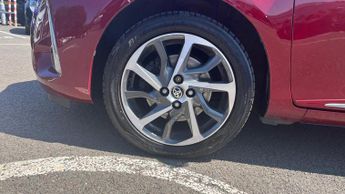 Toyota Yaris 1.5 VVT-h Excel E-CVT Euro 6 (s/s) 5dr (15in Alloy)