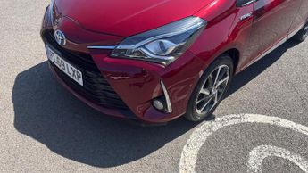 Toyota Yaris 1.5 VVT-h Excel E-CVT Euro 6 (s/s) 5dr (15in Alloy)