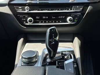 BMW 5 Series 2.0 520d M Sport Touring Auto Euro 6 (s/s) 5dr