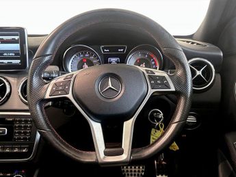 Mercedes-Benz GLA 2.0 GLA250 AMG Line 7G-DCT 4MATIC Euro 6 (s/s) 5dr