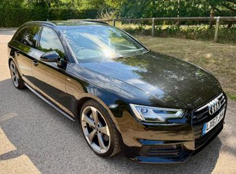 Audi A4 2.0 TFSI Black Edition S Tronic quattro Euro 6 (s/s) 5dr