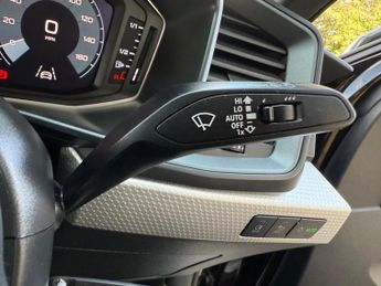 Audi A1 1.0 TFSI 30 S line Sportback S Tronic Euro 6 (s/s) 5dr