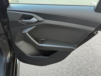 Audi A1 1.0 TFSI 30 S line Sportback S Tronic Euro 6 (s/s) 5dr