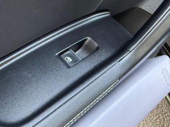 Audi A1 1.0 TFSI 30 S line Sportback S Tronic Euro 6 (s/s) 5dr