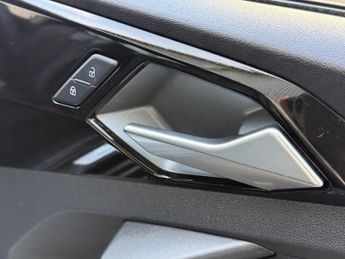 Audi A1 1.0 TFSI 30 S line Sportback S Tronic Euro 6 (s/s) 5dr