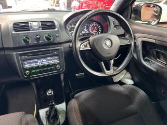 Skoda Fabia 1.4 TSI vRS S2000 DSG Euro 5 5dr