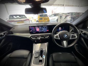 BMW i4 EDRIVE40 M SPORT
