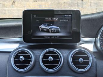 Mercedes-Benz C Class 2.1 C220d AMG Line G-Tronic+ Euro 6 (s/s) 4dr