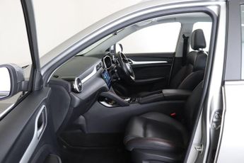 MG MG ZS 72.6kWh Trophy Connect Long Range Auto 5dr