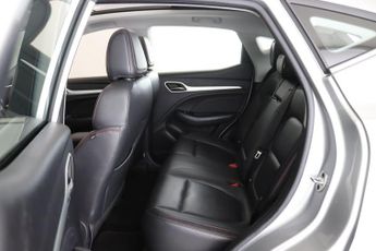 MG MG ZS 72.6kWh Trophy Connect Long Range Auto 5dr