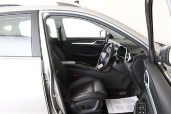 MG MG ZS 72.6kWh Trophy Connect Long Range Auto 5dr
