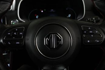 MG MG ZS 72.6kWh Trophy Connect Long Range Auto 5dr