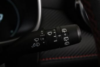 MG MG ZS 72.6kWh Trophy Connect Long Range Auto 5dr
