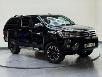 Toyota Hi Lux 2.4 D-4D Invincible X Auto 4WD Euro 6 4dr (TSS, 3.5t)