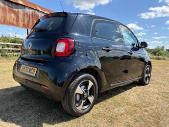 Smart forfour 17.6kWh Passion Advanced Auto 5dr (22kW Charger)