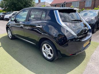 Nissan Leaf 24kWh Acenta Auto 5dr