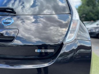 Nissan Leaf 24kWh Acenta Auto 5dr