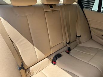 BMW 3 Series 2.0 320d Luxury Auto xDrive Euro 5 (s/s) 4dr