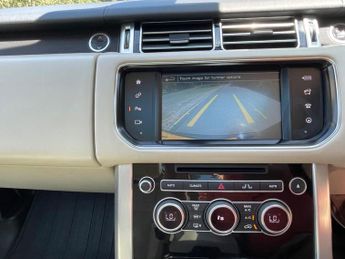 Land Rover Range Rover 3.0 TD V6 Vogue Auto 4WD Euro 6 (s/s) 5dr