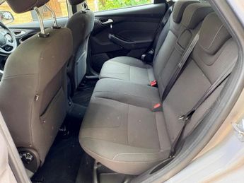 Ford Focus 1.6 Titanium Powershift Euro 5 5dr