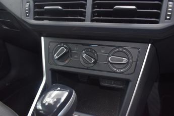 Volkswagen Polo 1.0 TSI Life DSG Euro 6 (s/s) 5dr
