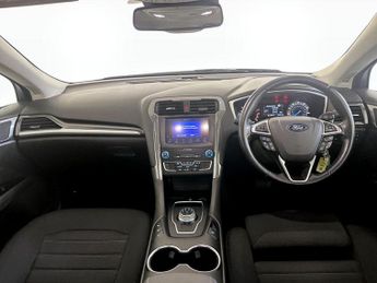 Ford Mondeo 1.8 Zetec 5dr