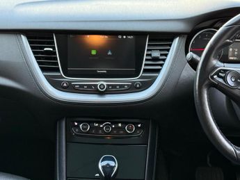 Vauxhall Grandland X 1.2 Turbo Elite Nav Auto Euro 6 (s/s) 5dr