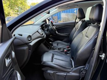 Vauxhall Grandland X 1.2 Turbo Elite Nav Auto Euro 6 (s/s) 5dr