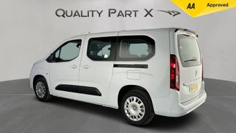 Vauxhall Combo Life Electric 52kWh Design XL MPV Auto 5dr (7.4kW Charger)