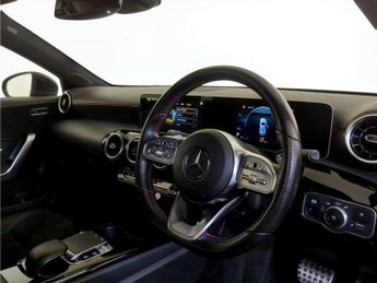 Mercedes-Benz A Class 2.0 A200d AMG Line (Executive) 8G-DCT Euro 6 (s/s) 5dr