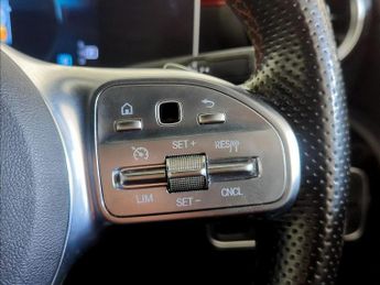 Mercedes-Benz A Class 2.0 A200d AMG Line (Executive) 8G-DCT Euro 6 (s/s) 5dr