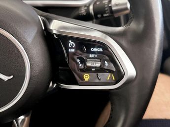 Jaguar I-PACE 400 90kWh SE Auto 4WD 5dr