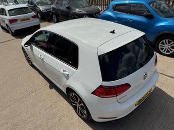 Volkswagen Golf 1.5 TSI EVO R-Line DSG Euro 6 (s/s) 5dr
