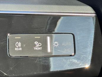 Audi e-tron 50 Sport Auto quattro 5dr 71.2kWh