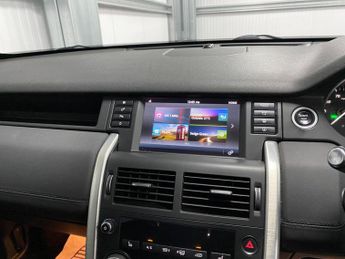 Land Rover Discovery Sport 2.0 TD4 SE Tech Auto 4WD Euro 6 (s/s) 5dr