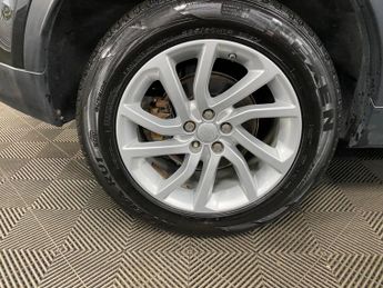 Land Rover Discovery Sport 2.0 TD4 SE Tech Auto 4WD Euro 6 (s/s) 5dr