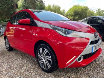 Toyota AYGO 1.0 VVT-i x-play Euro 5 5dr Euro 5