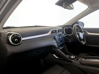 MG MG ZS 72.6kWh SE Long Range Auto 5dr