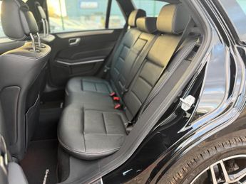 Mercedes-Benz E Class 2.1 E220 BlueTEC AMG Night Edition G-Tronic+ Euro 6 (s/s) 5dr
