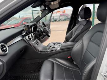 Mercedes-Benz C Class 2.1 C220d AMG Line G-Tronic+ Euro 6 (s/s) 4dr