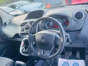 Renault Kangoo ZE ML20 33kWh Business Auto MWB 4dr (i)