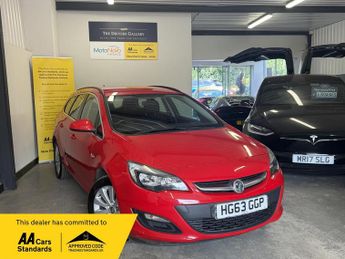Vauxhall Astra 2.0 CDTi Tech Line Sports Tourer Auto Euro 5 5dr