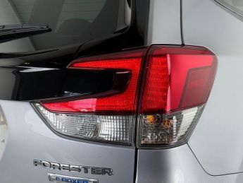 Subaru Forester 2.0 i e-Boxer XE Premium Lineartronic 4WD Euro 6 (s/s) 5dr