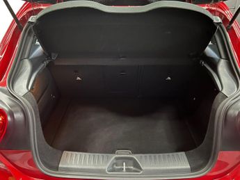 Mercedes-Benz A Class 1.6 A180 AMG Line (Premium Plus) 7G-DCT Euro 6 (s/s) 5dr