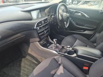 Infiniti Q30 1.6T SE Euro 6 (s/s) 5dr