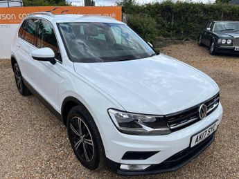Volkswagen Tiguan 2.0 TDI BlueMotion Tech SE Navigation DSG 4Motion Euro 6 (s/s) 5